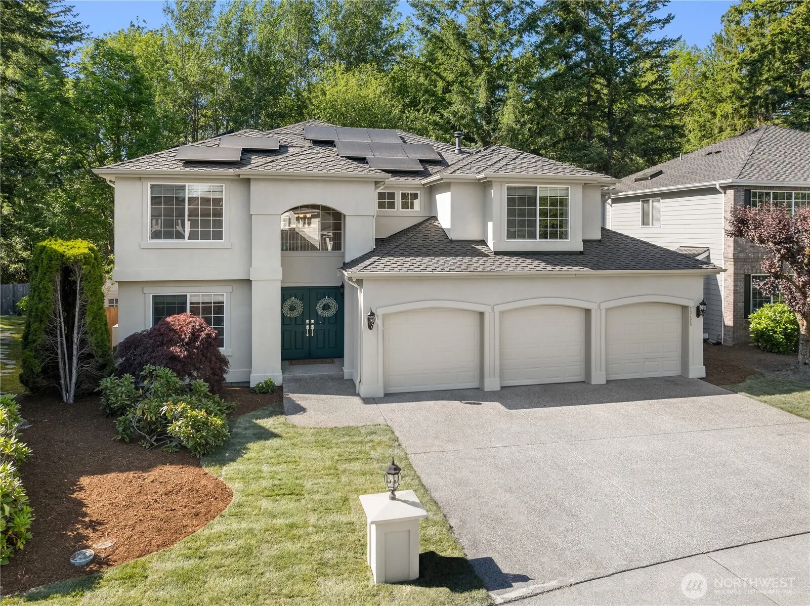 Property photo for 23428 Ne 6th Place, Sammamish