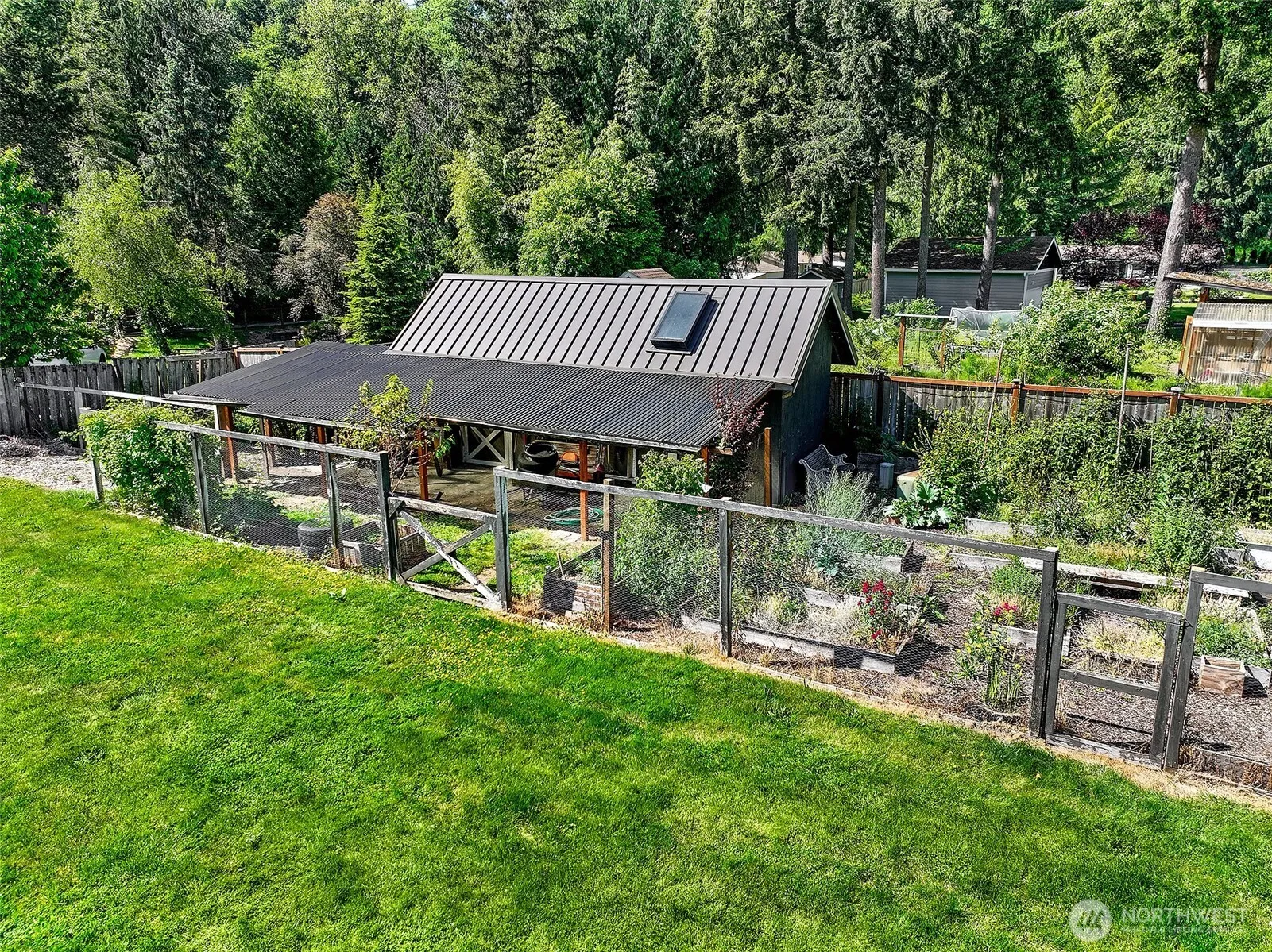 Property photo for 17023 Se Jones Road, Renton photo 4
