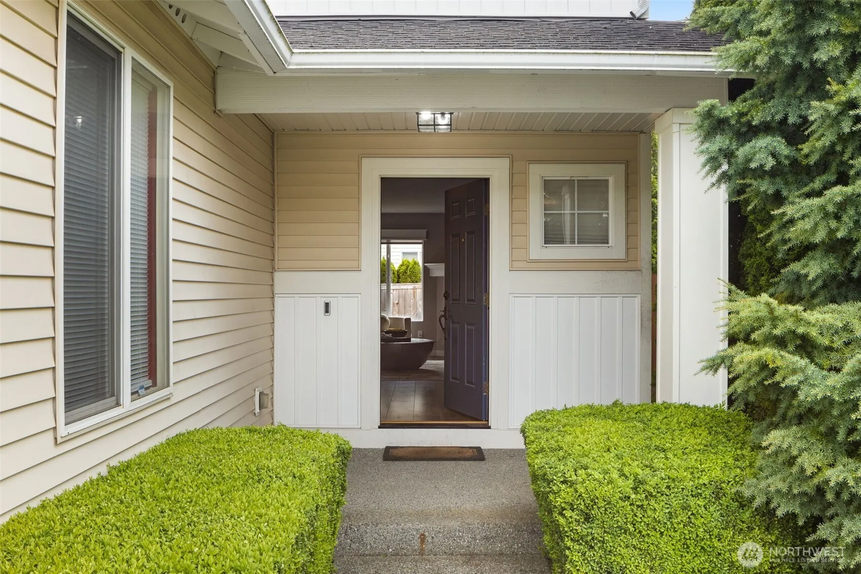 Property photo for 116 Ferndale Avenue Se, Renton photo 3