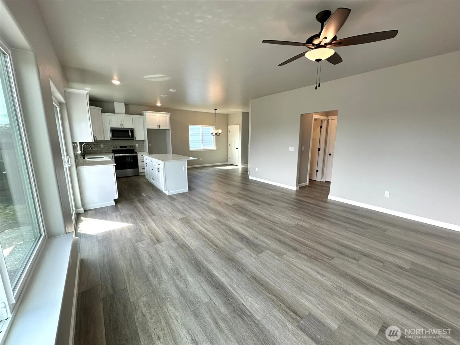 Property photo for 447 S Spinnaker Street Sw, Ocean Shores photo 5