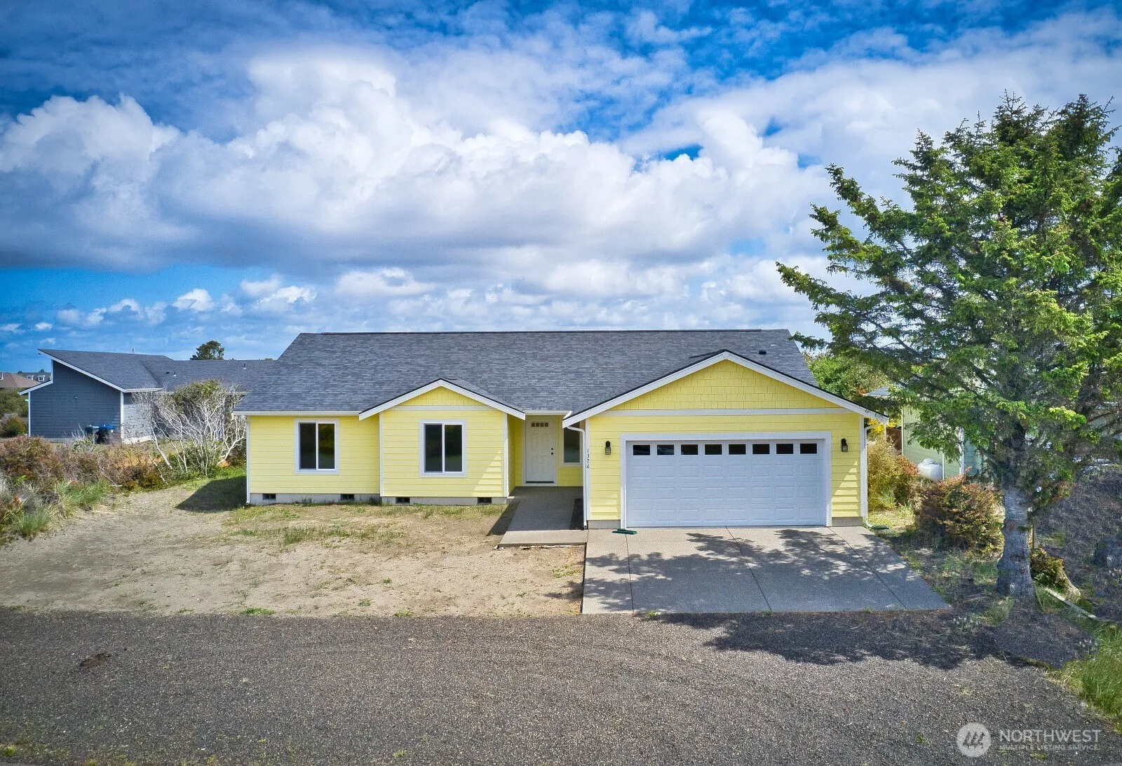 Property photo for 1376 Sand Pebble Avenue Sw, Ocean Shores