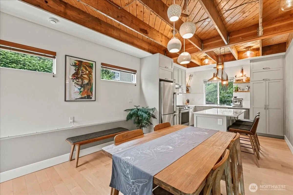 Property photo for 2353 23rd Avenue S, Seattle photo 5