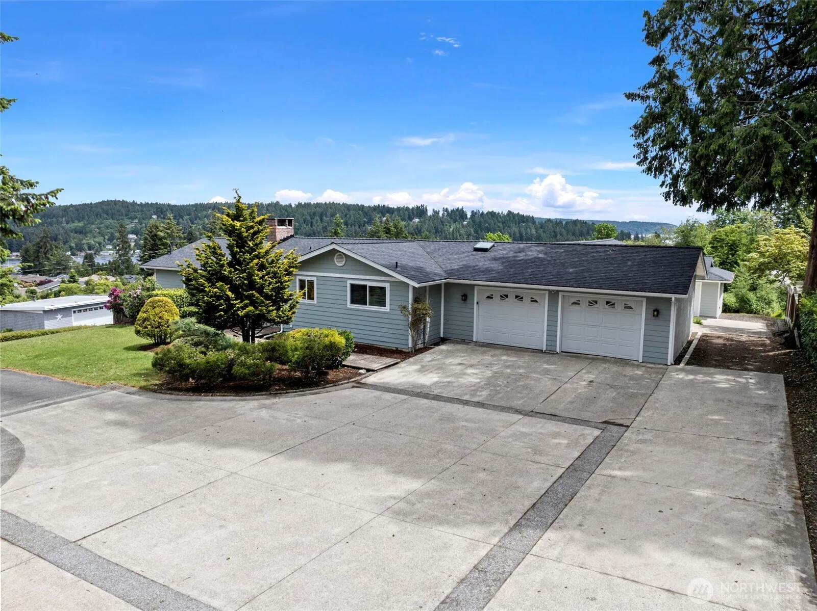 Property photo for 7415 Stinson Avenue, Gig Harbor photo 3
