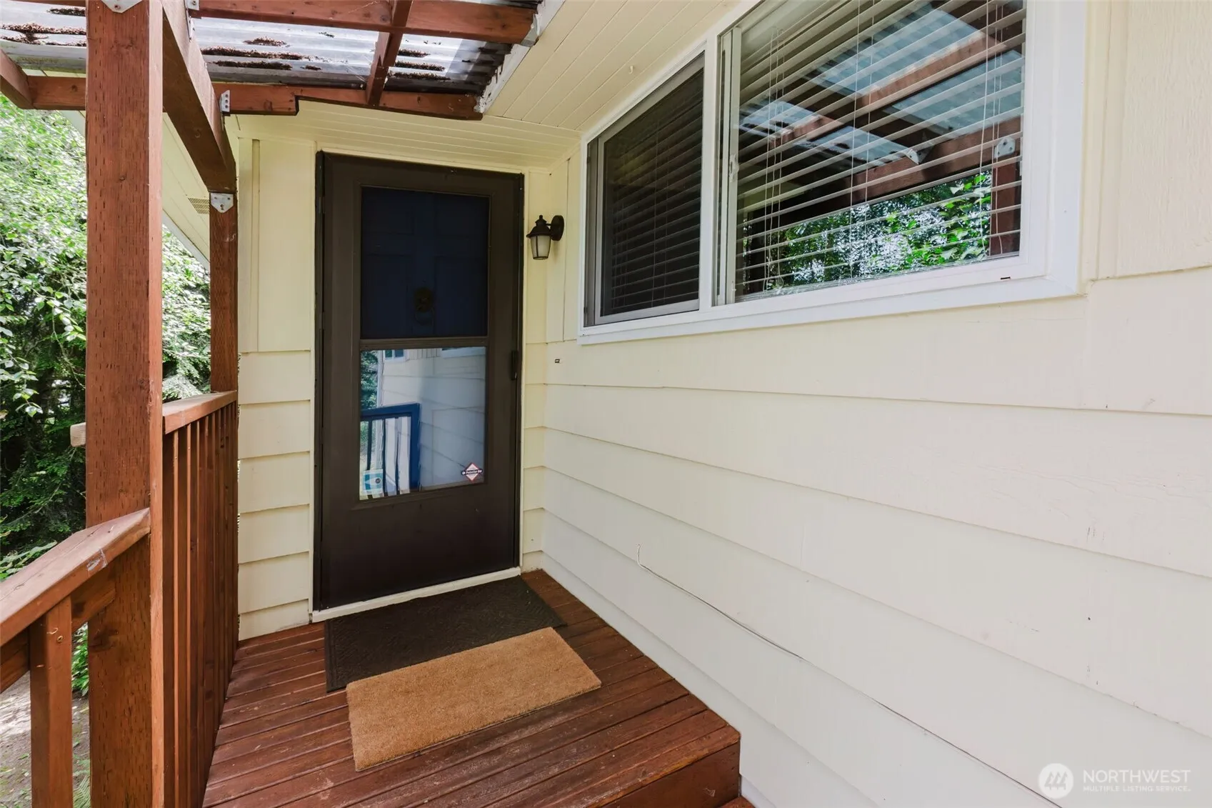 Property photo for 2507 Ne Bonair Place, Bremerton photo 4