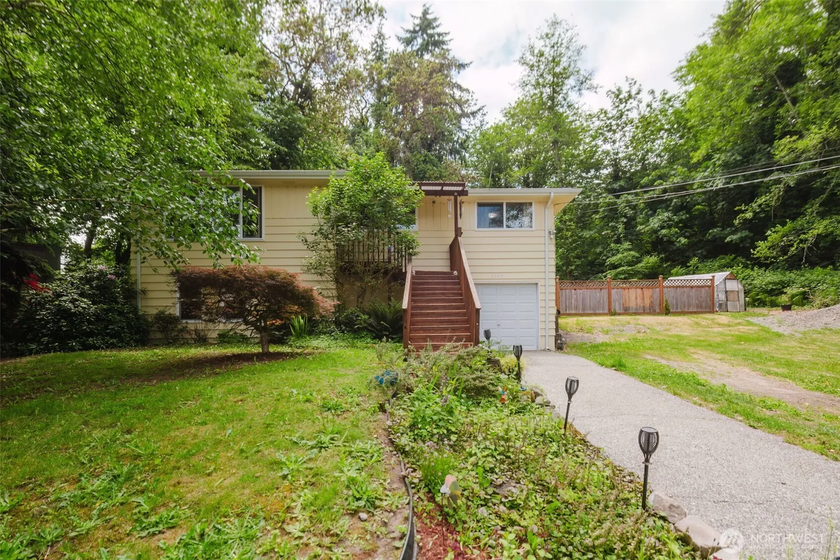 Property photo for 2507 Ne Bonair Place, Bremerton