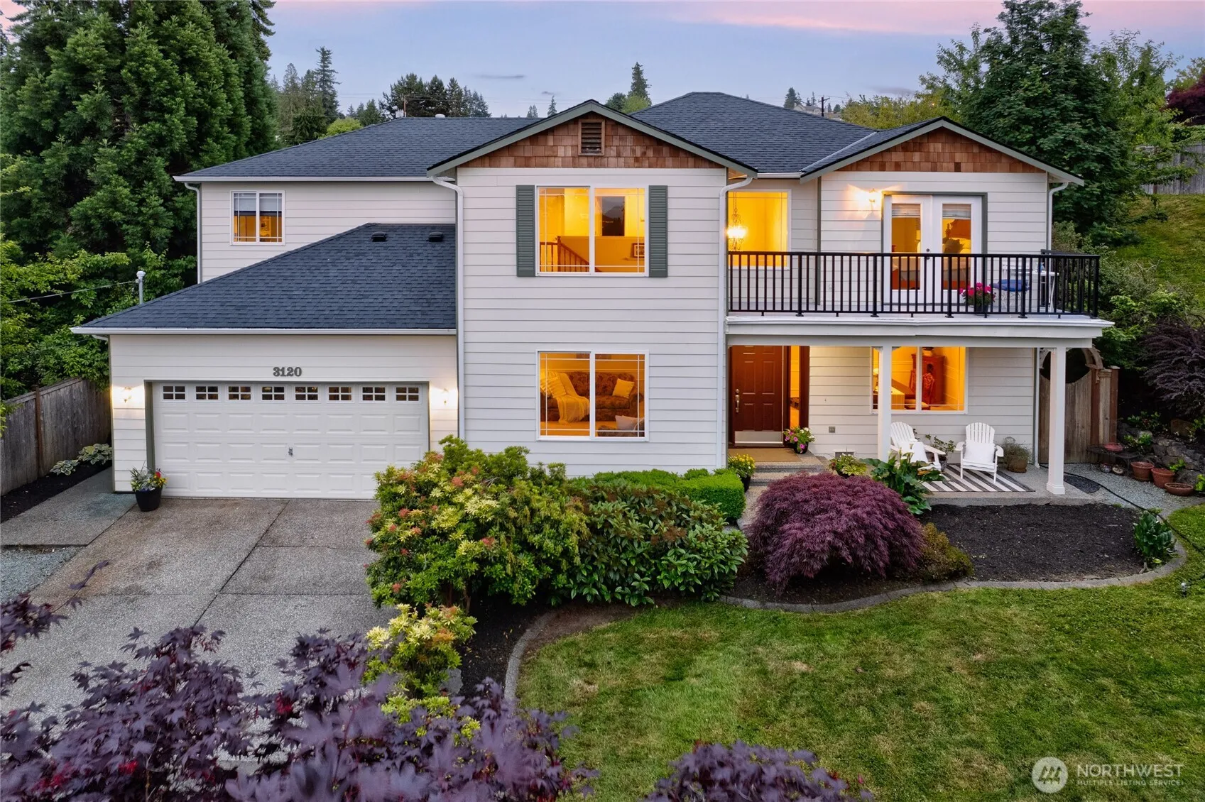 3120 Wave Drive, Everett