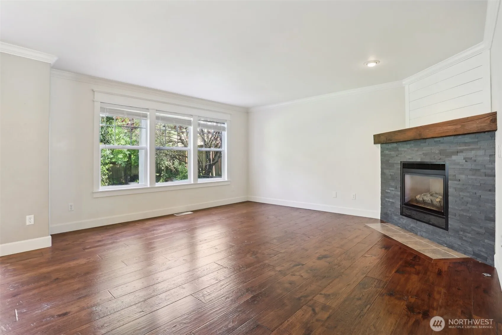 Property photo for 2228 Se 3rd Street, Renton photo 3