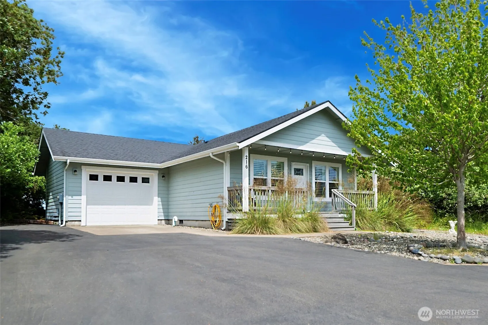 Property photo for 216 Seashore Street Sw, Ocean Shores