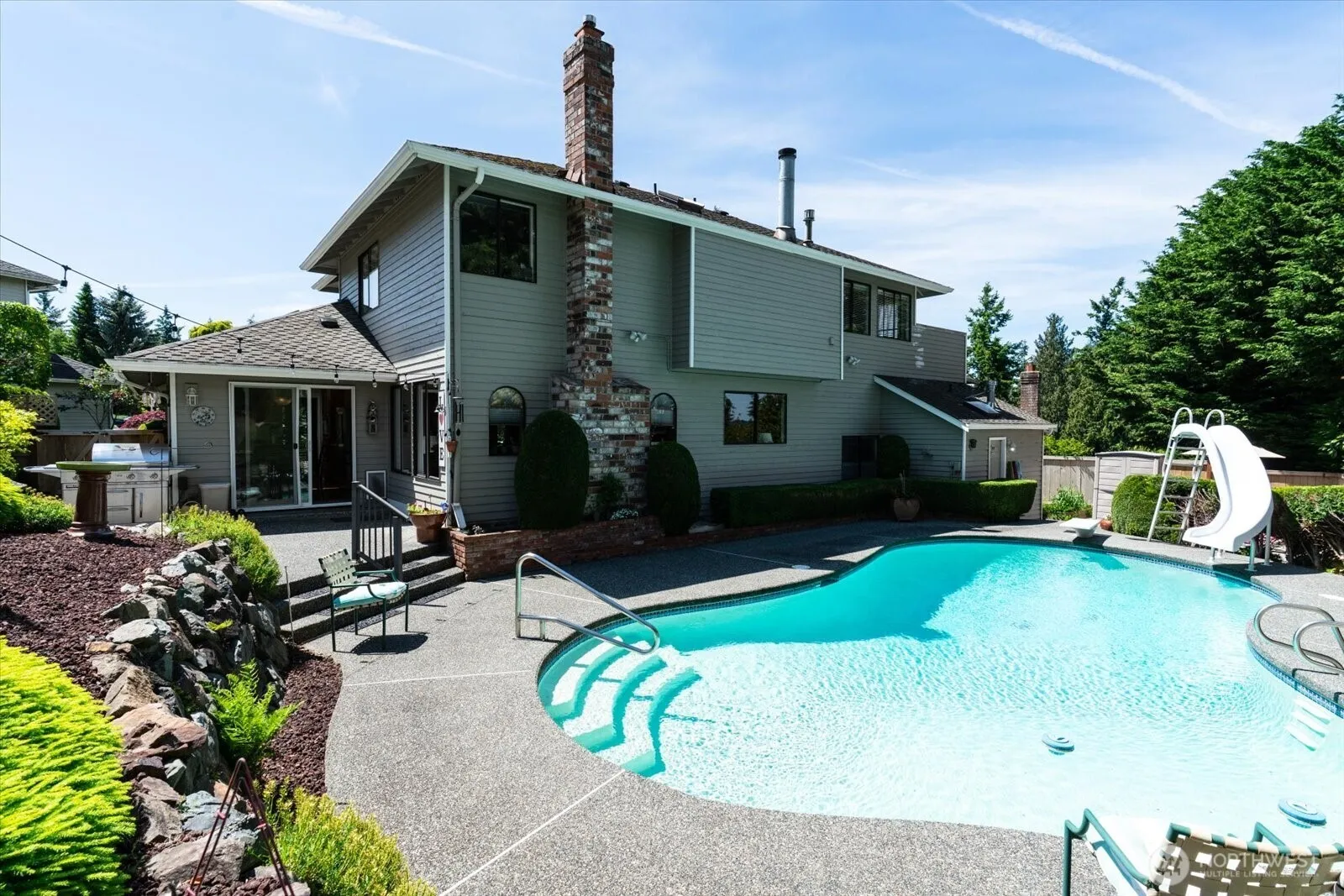 Property photo for 16605 71st Place W, Lynnwood photo 2