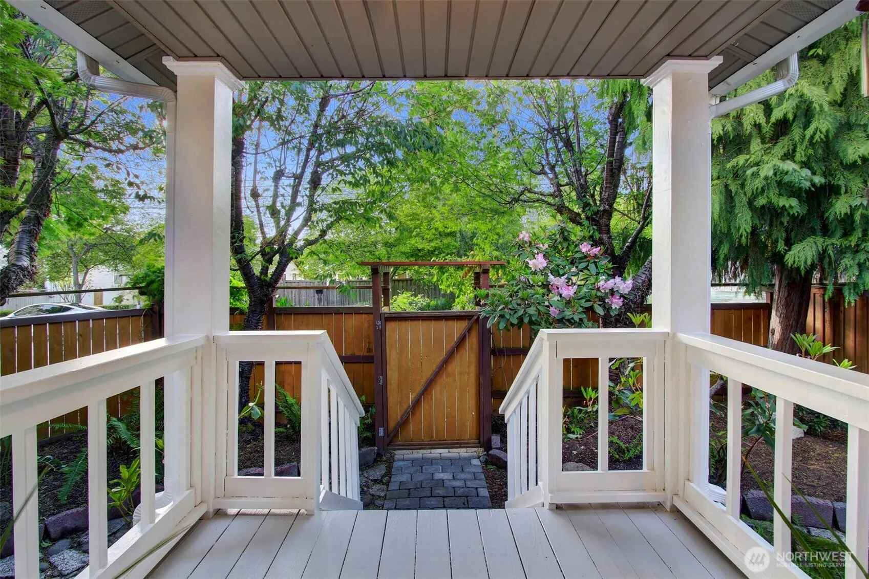 Property photo for 325 Nw 80th Street, Seattle photo 4