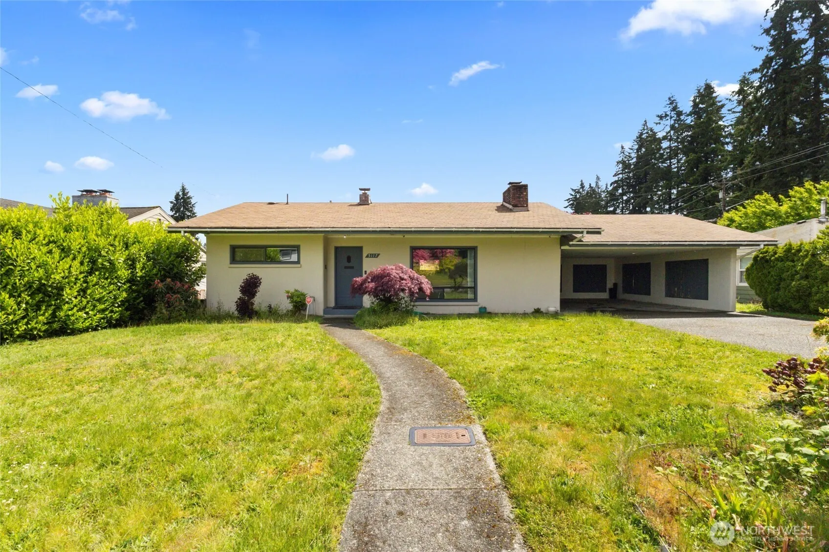 Property photo for 5117 Delaware Avenue, Everett photo 2