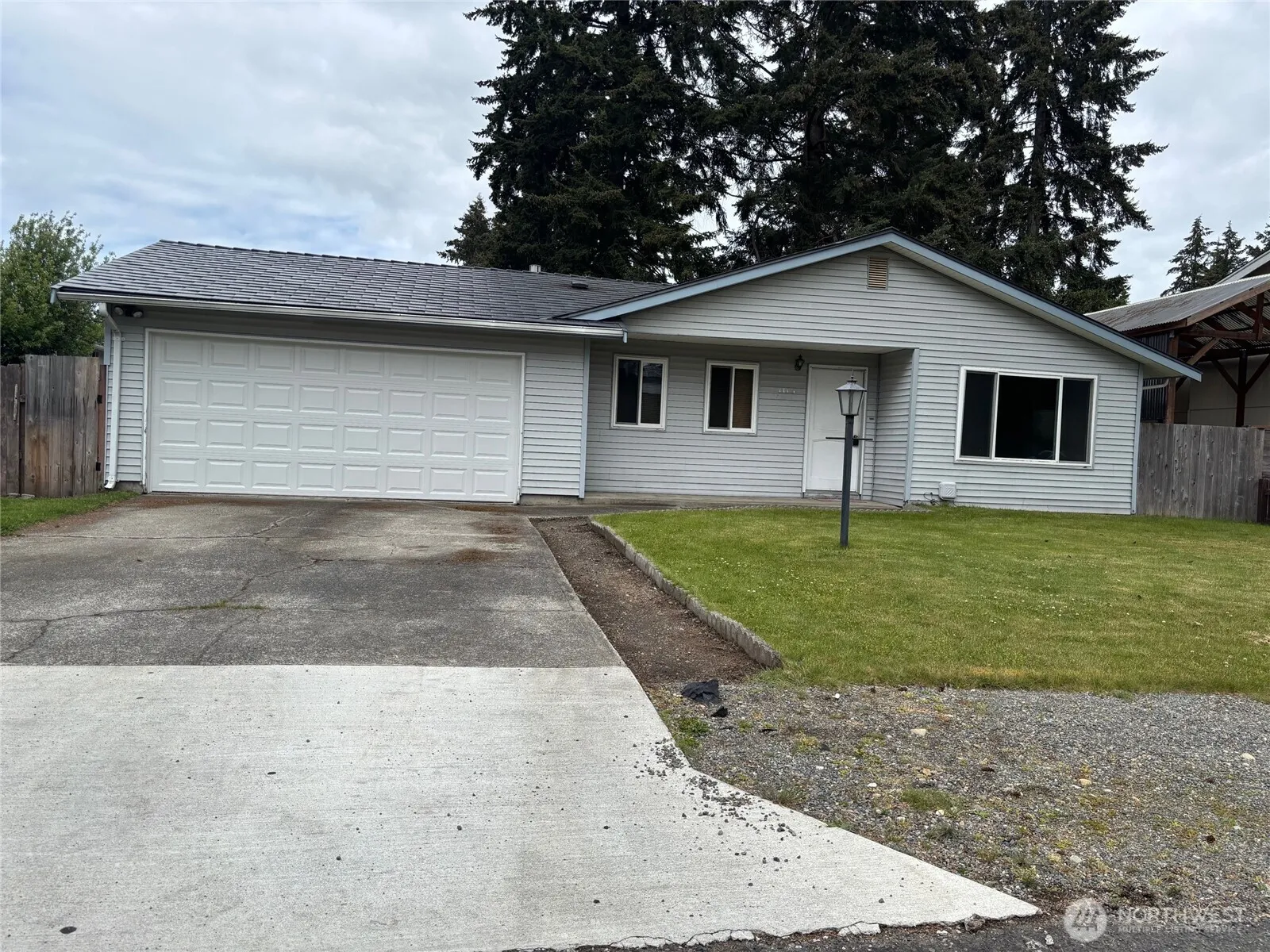 Property photo for 1115 156th Street E, Tacoma