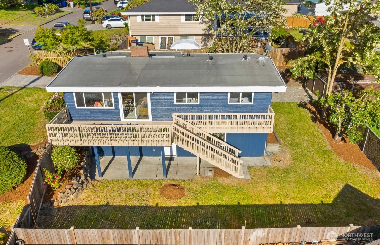 Property photo for 3311 Ne 11th Place, Renton