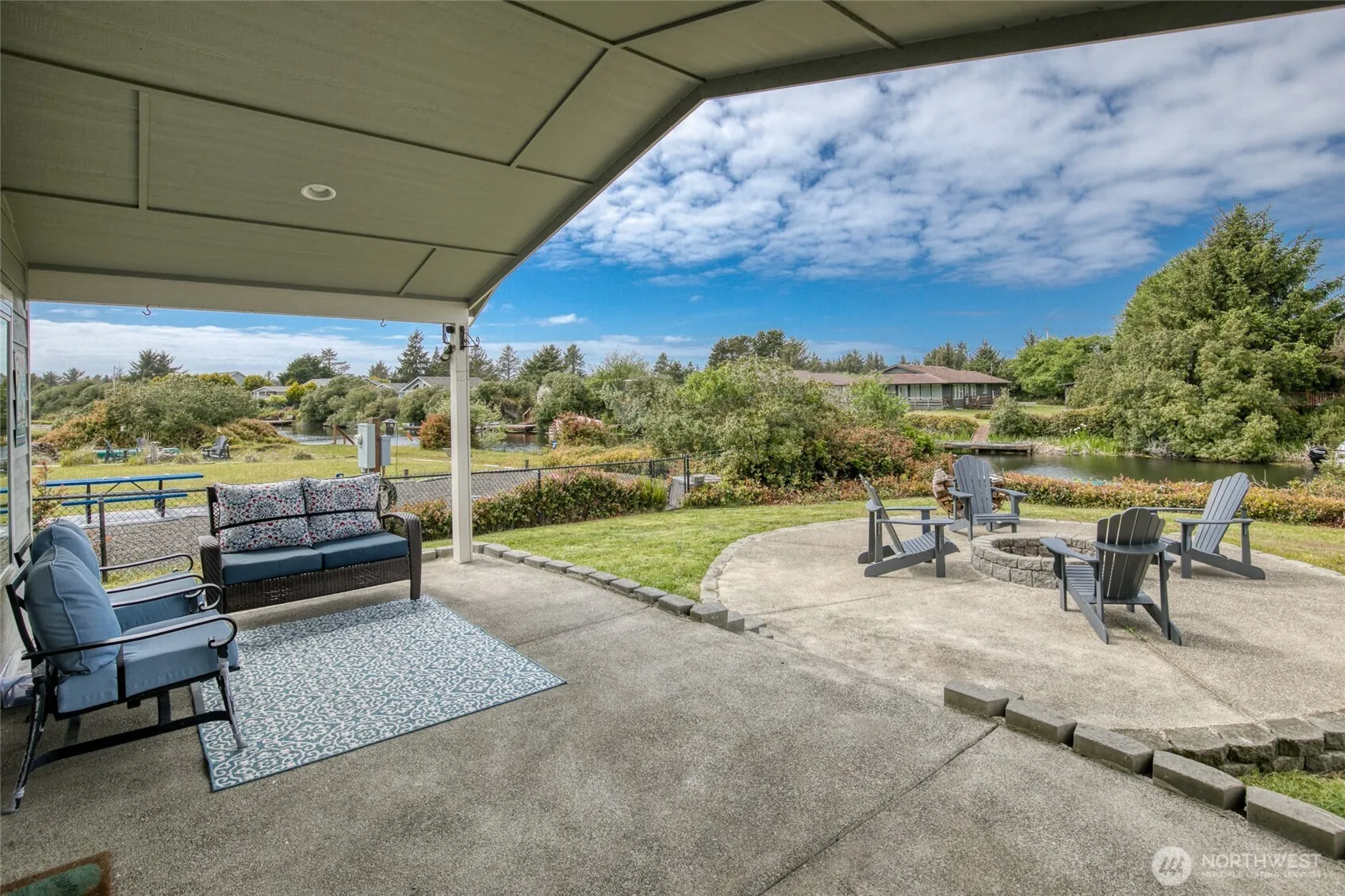 Property photo for 184 S Razor Clam Drive Sw, Ocean Shores