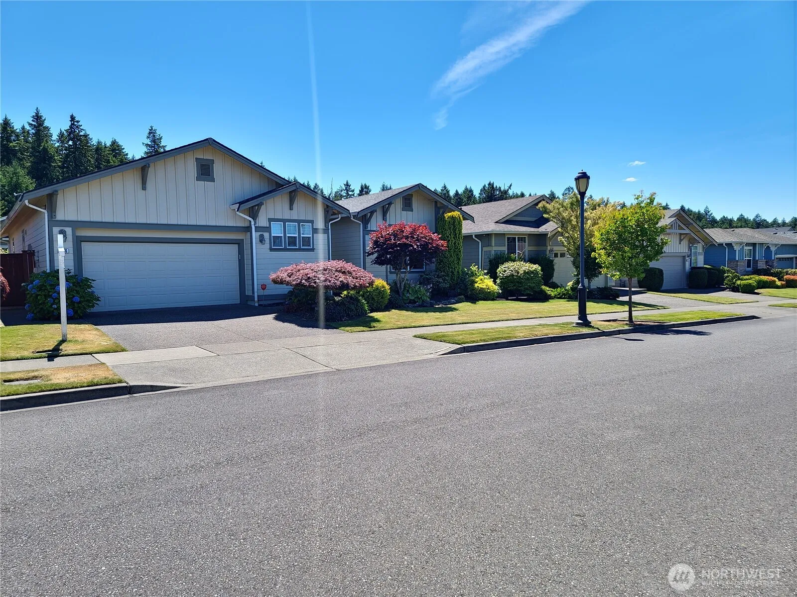 Property photo for 8516 Bainbridge Loop Ne, Lacey photo 2