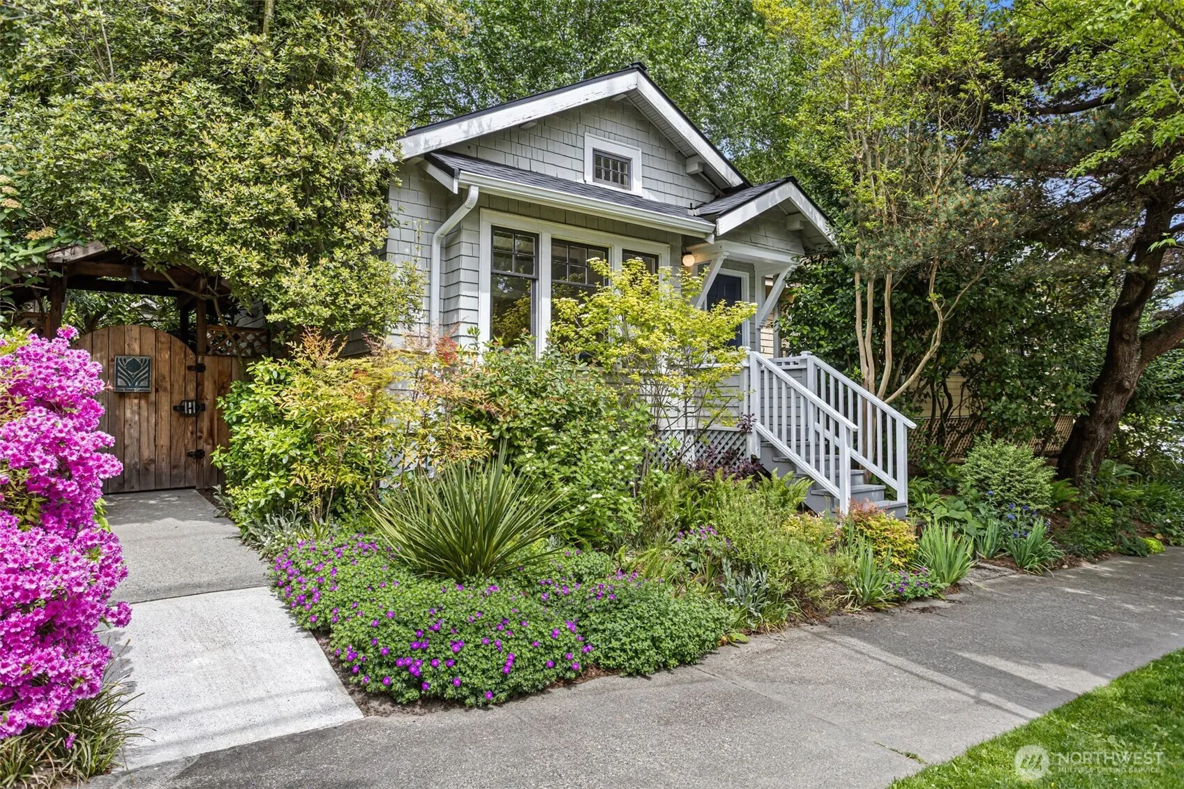 2122 E Pine Street, Seattle