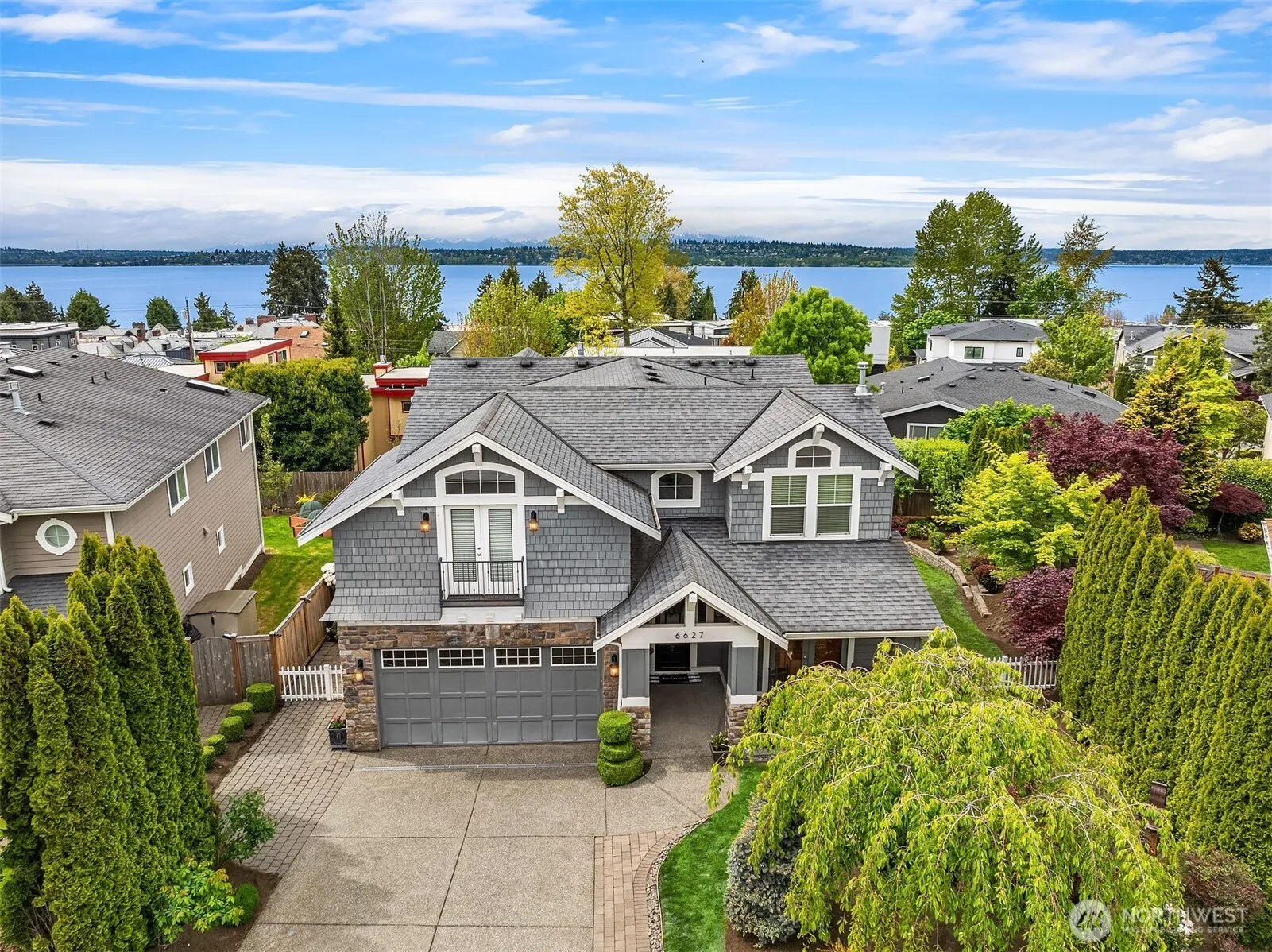 6627 102nd Place Ne, Kirkland