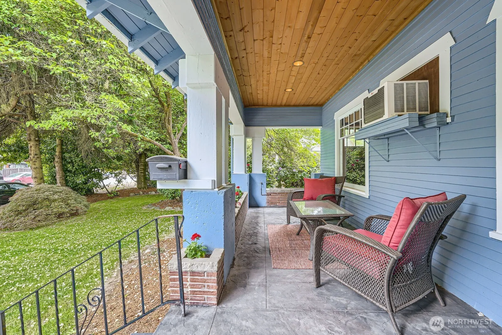 Property photo for 625 5th Avenue S, Kent photo 5