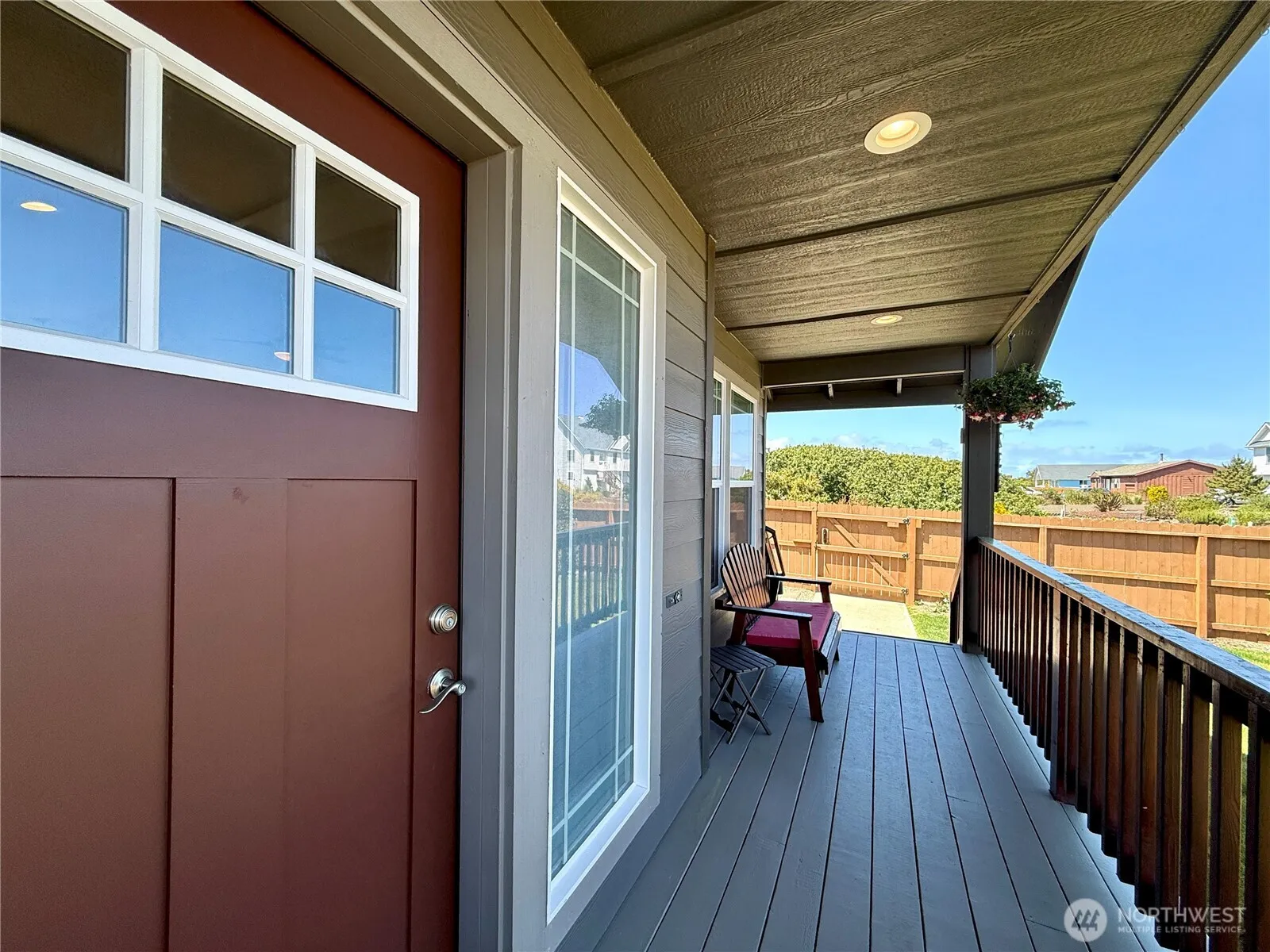 Property photo for 1233 Camero Loop Sw, Ocean Shores photo 3