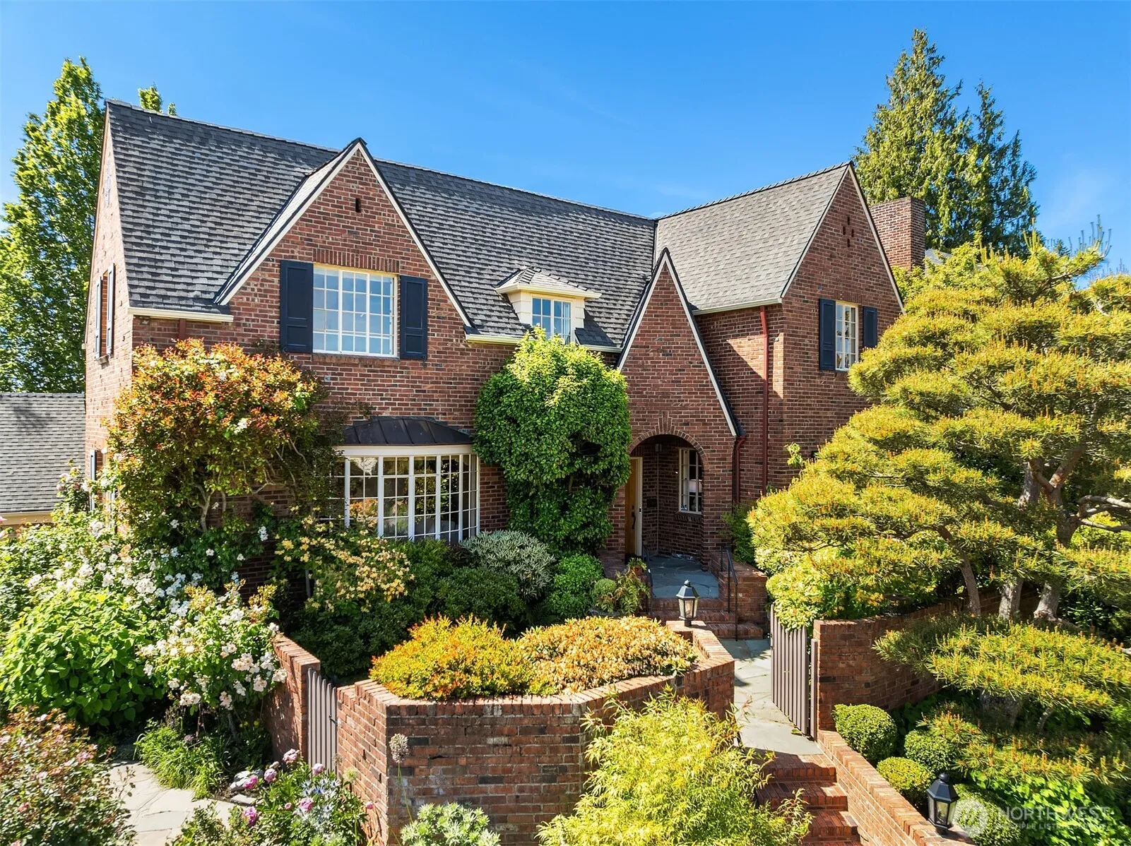 Property photo for 4415 52nd Avenue Ne, Seattle