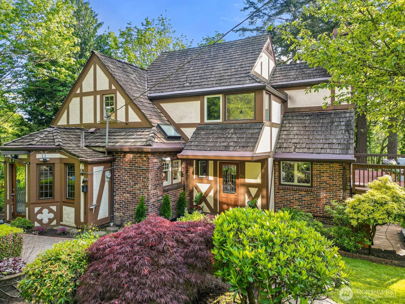 Property photo for 385 Nw 112th Street, Seattle