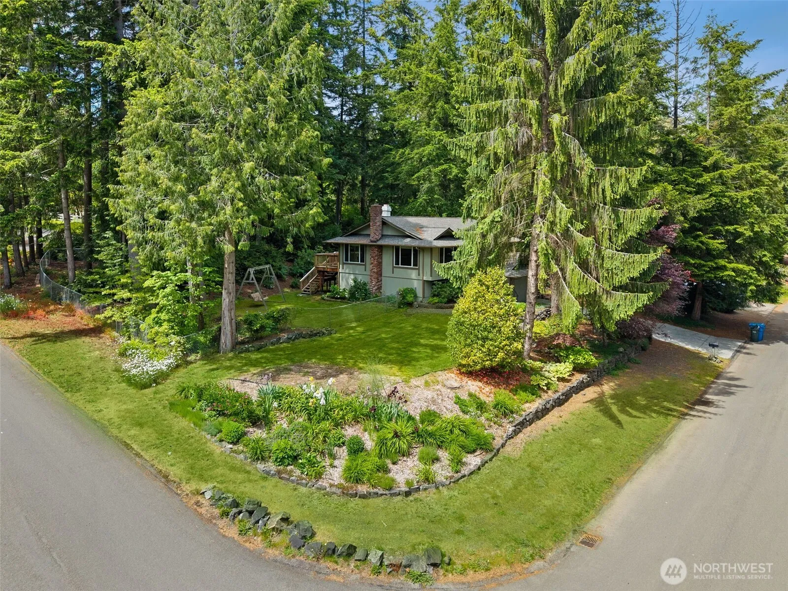 Property photo for 4122 69th Avenue Ct Nw, Gig Harbor photo 2