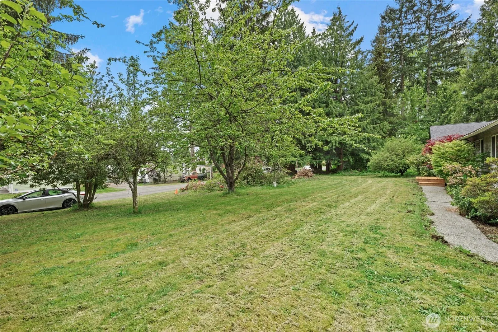 Property photo for 1411 154th Street Nw, Marysville photo 3