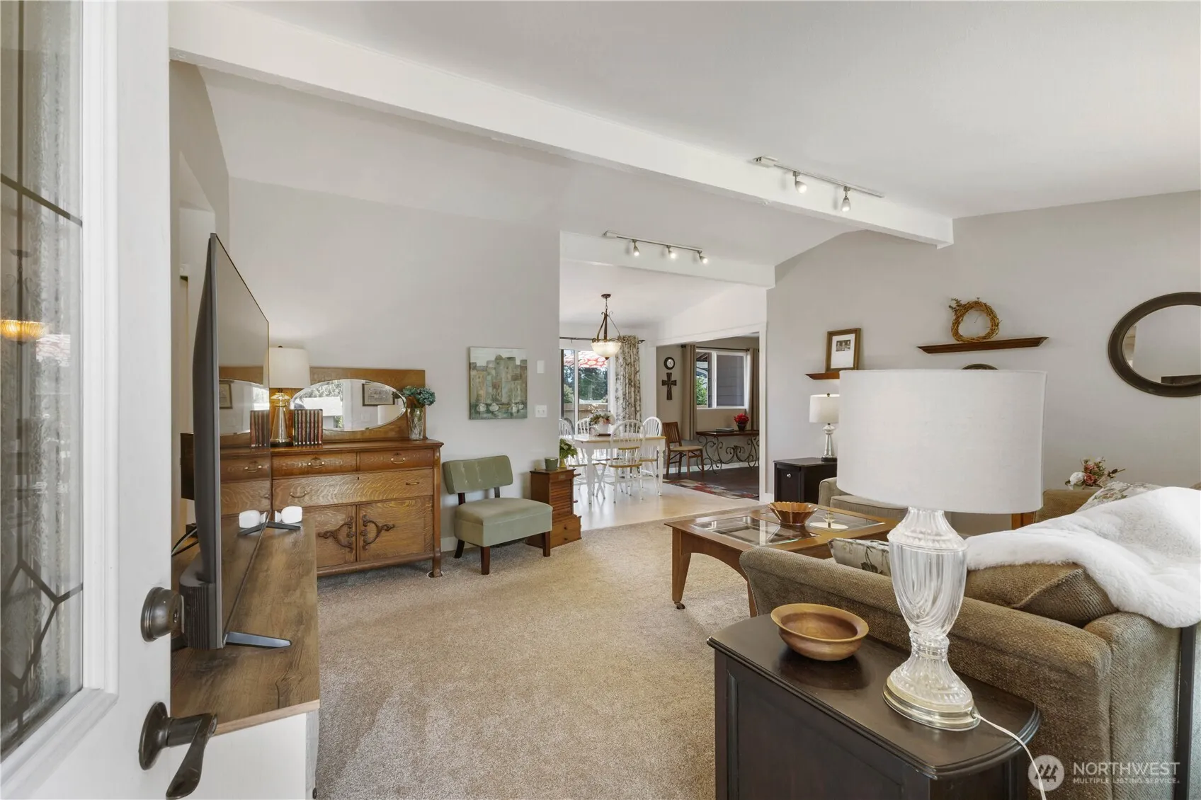 Property photo for 6000 W Tapps Highway E, Bonney Lake photo 4