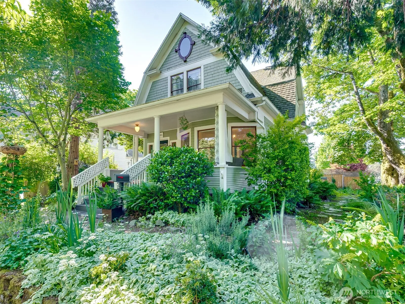 Property photo for 301 E 19th Street, Vancouver photo 3