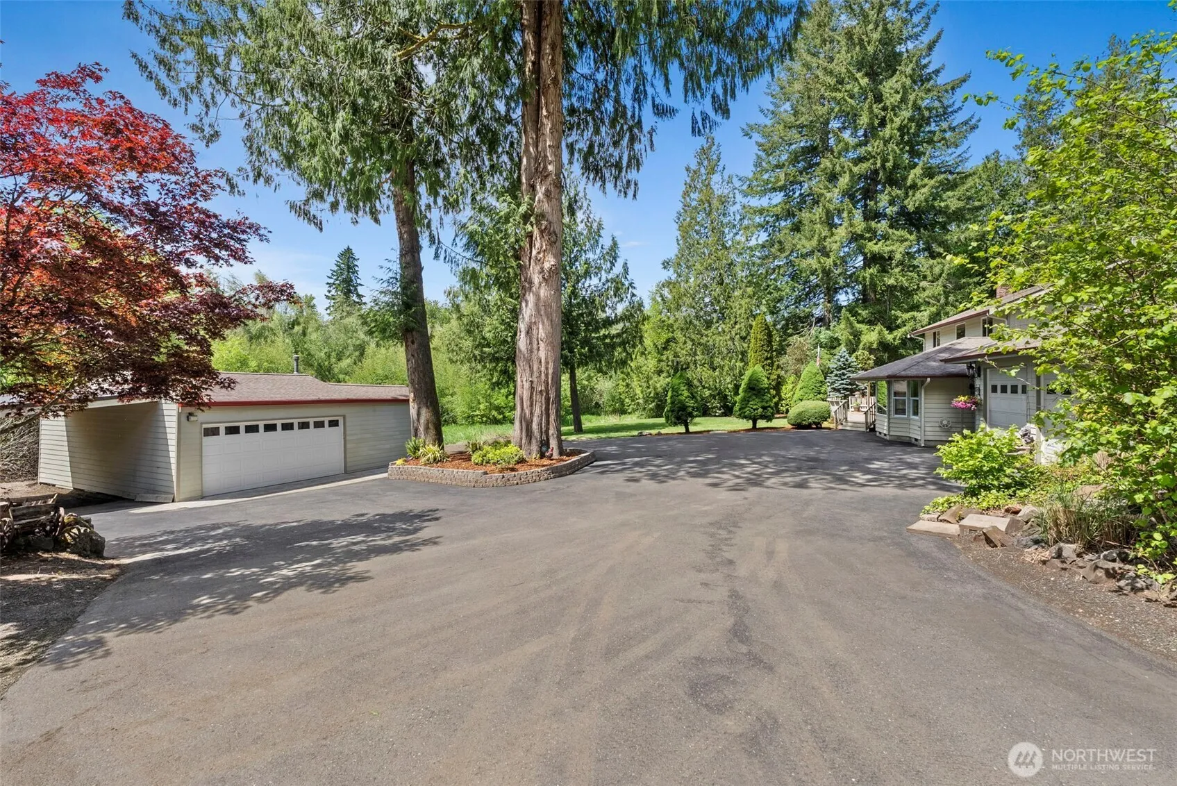 Property photo for 4111 Lemon Road Ne, Olympia photo 4