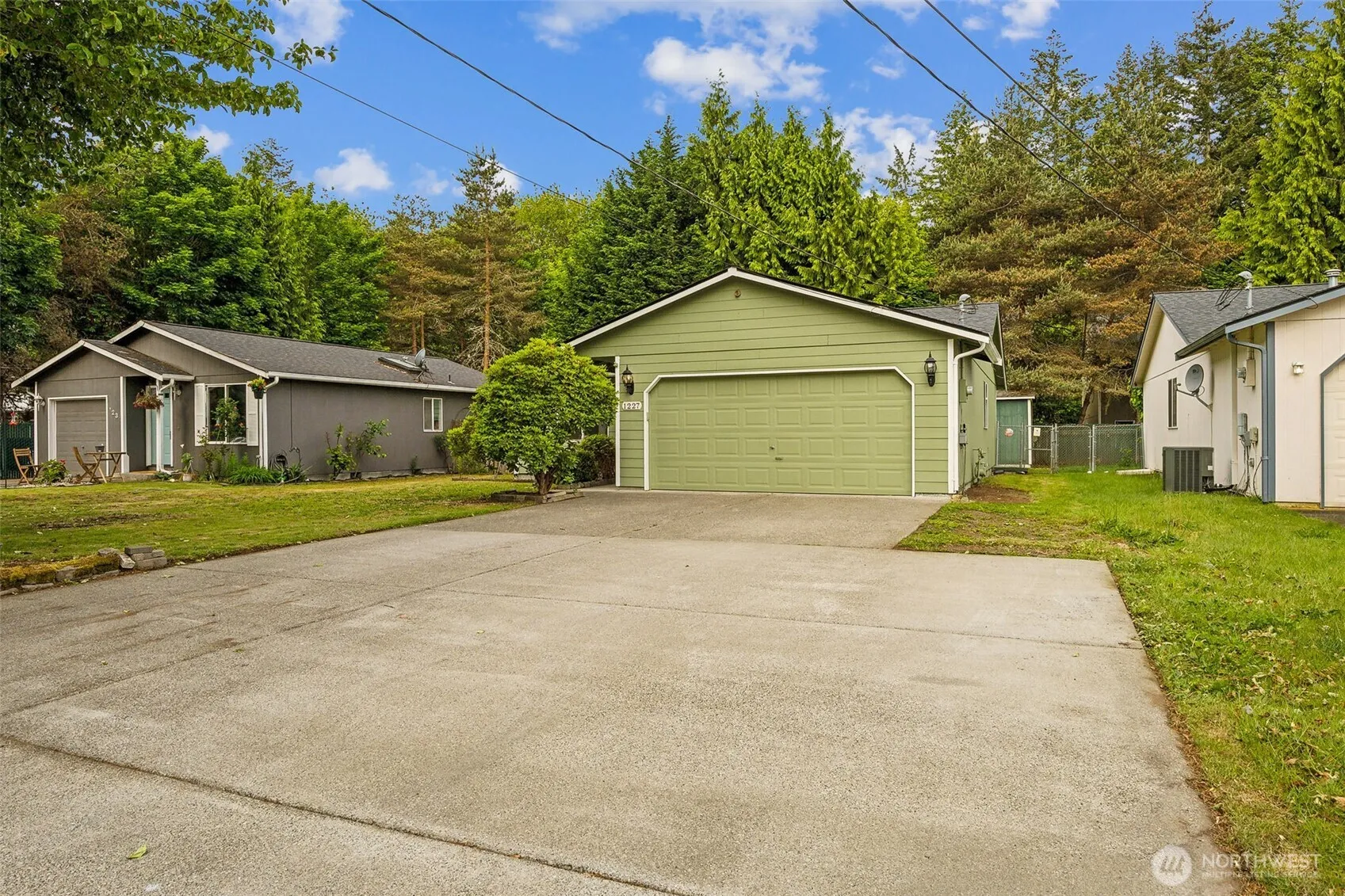 Property photo for 1227 Mary Lou Street Se, Lacey photo 2