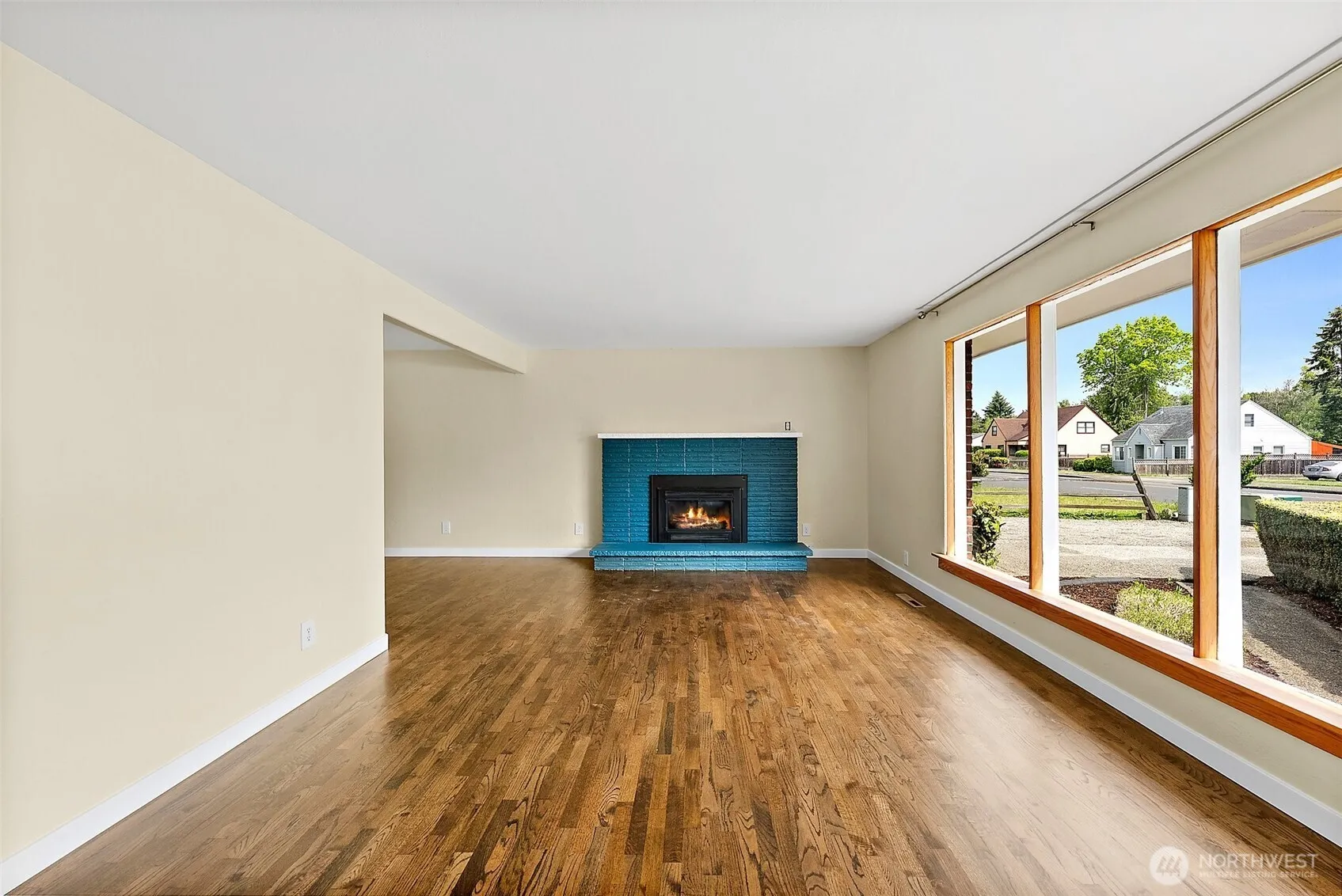 Property photo for 115 E 72nd Street, Tacoma photo 3