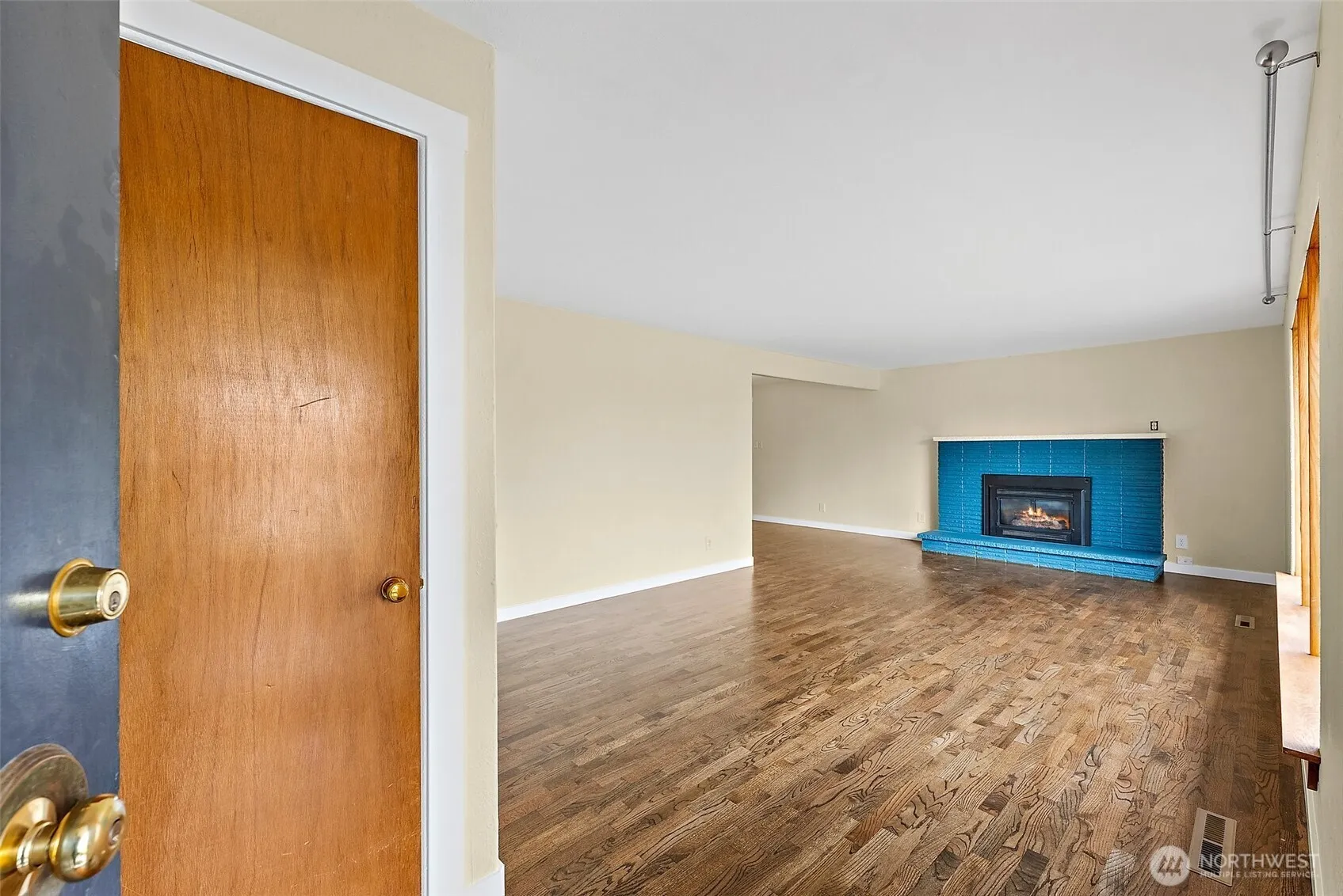 Property photo for 115 E 72nd Street, Tacoma photo 2