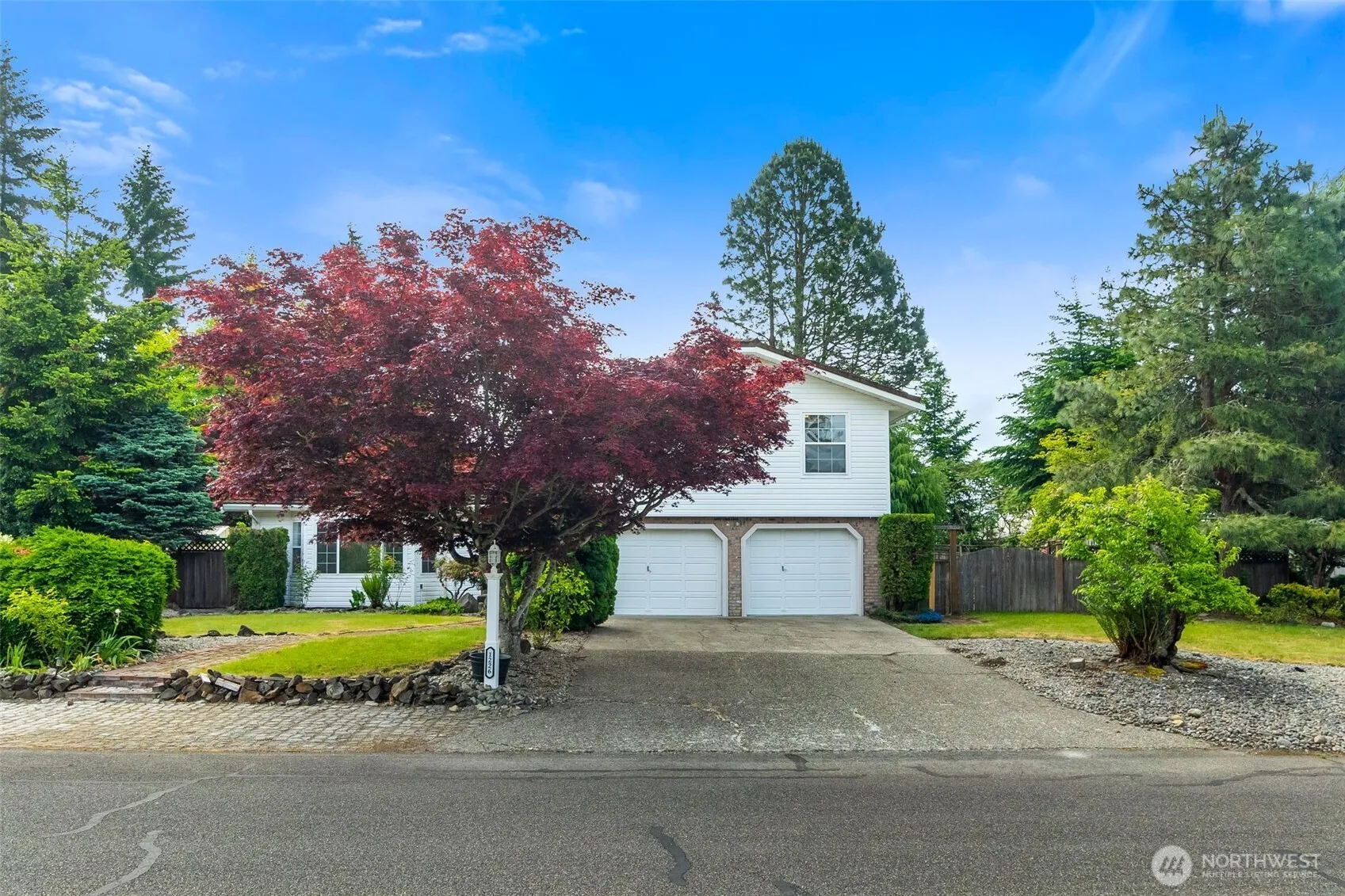 Property photo for 1226 Mountain-aire Drive Se, Olympia