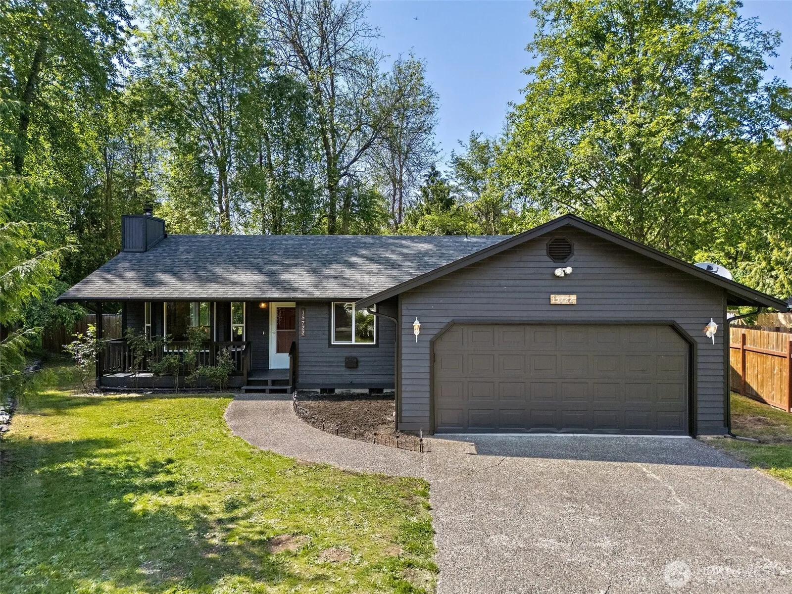 Property photo for 15722 90th Avenue E, Puyallup