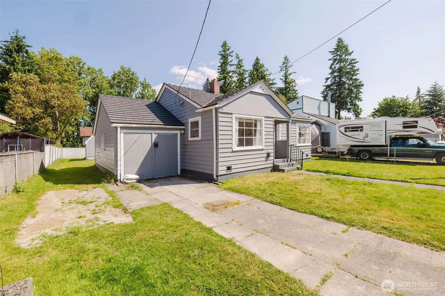 Property photo for 3410 Rodgers Street, Bremerton photo 4