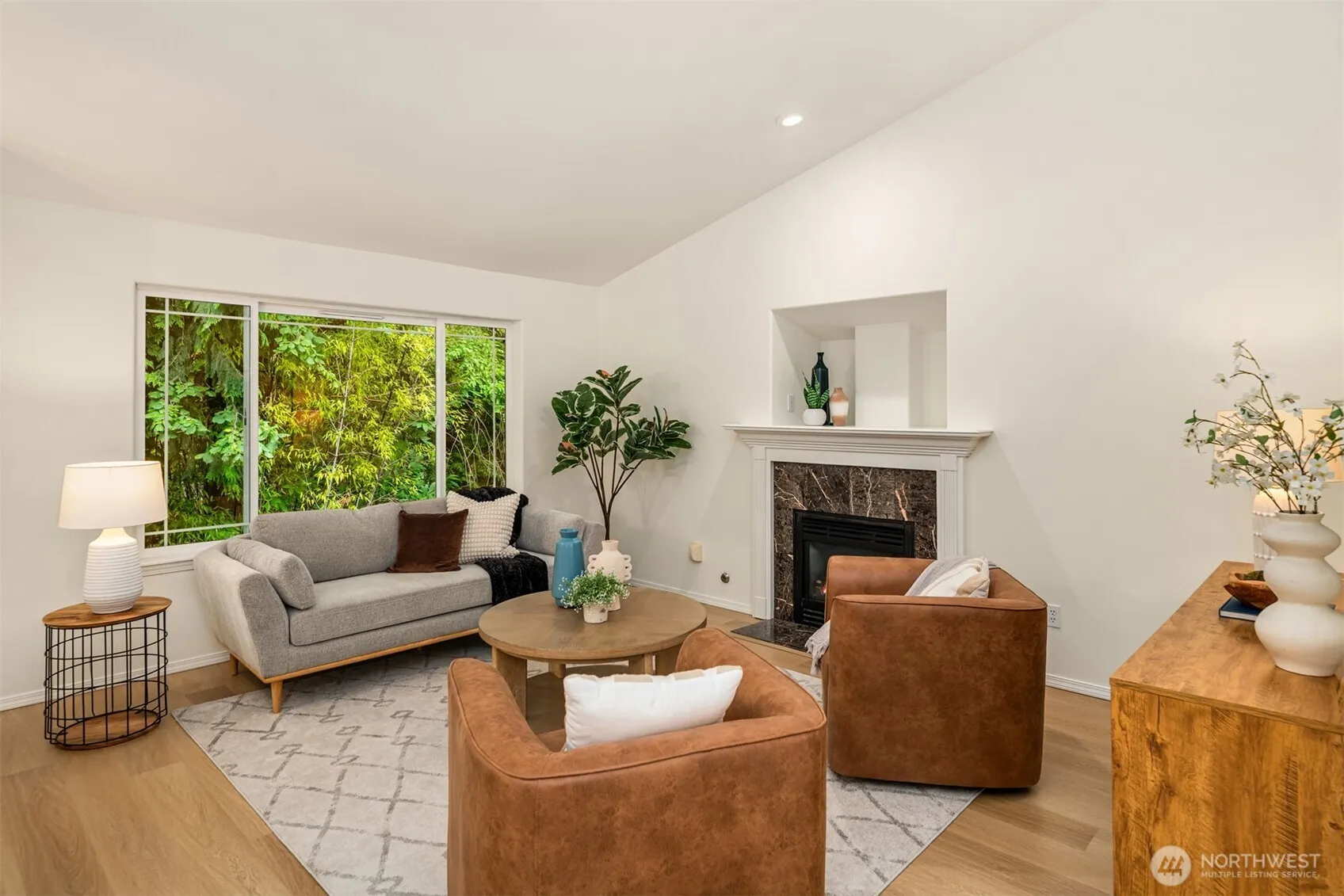 Property photo for 3816 Ne 110th Street, Seattle photo 4