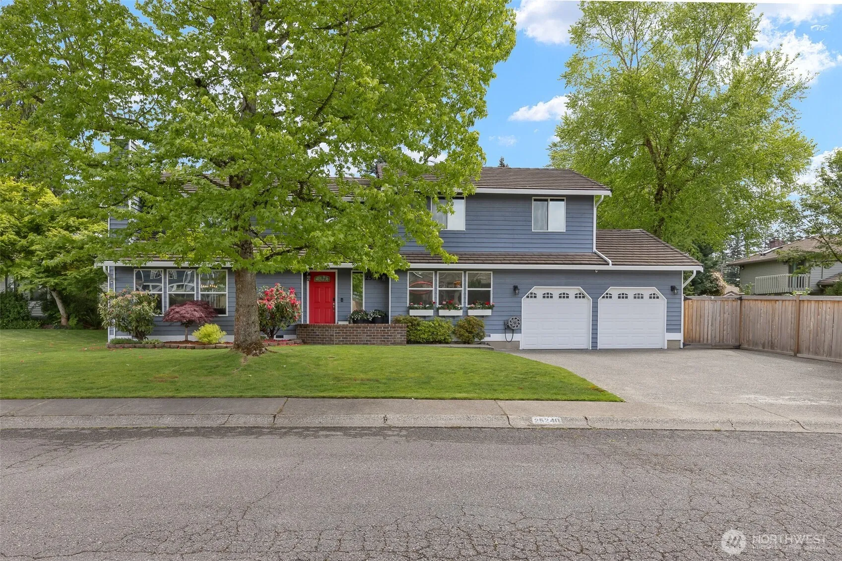 Property photo for 25240 133rd Place Se, Kent photo 2
