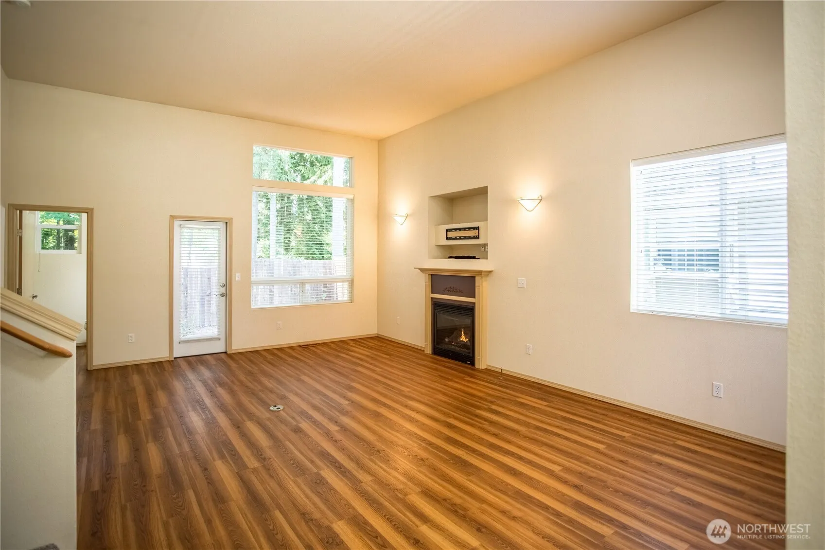 Property photo for 513 Craftsman Drive Nw, Olympia photo 5