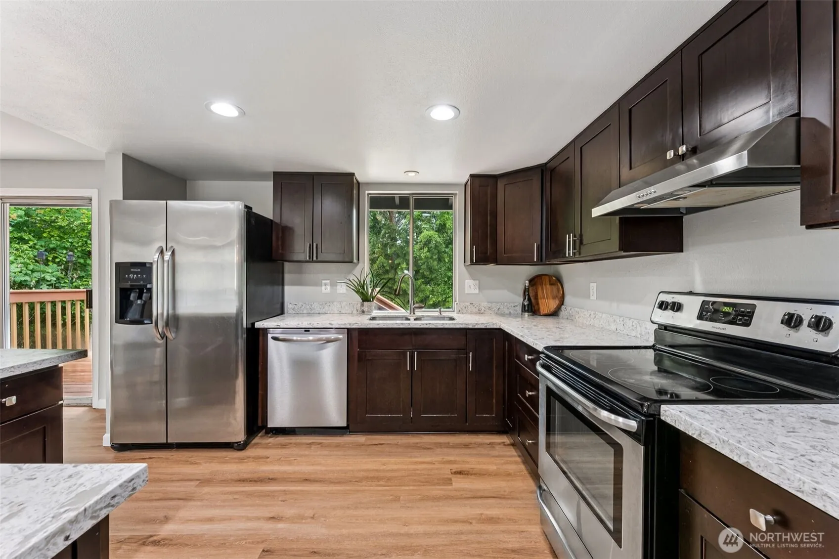 Property photo for 33121 30th Avenue Sw, Federal Way photo 5