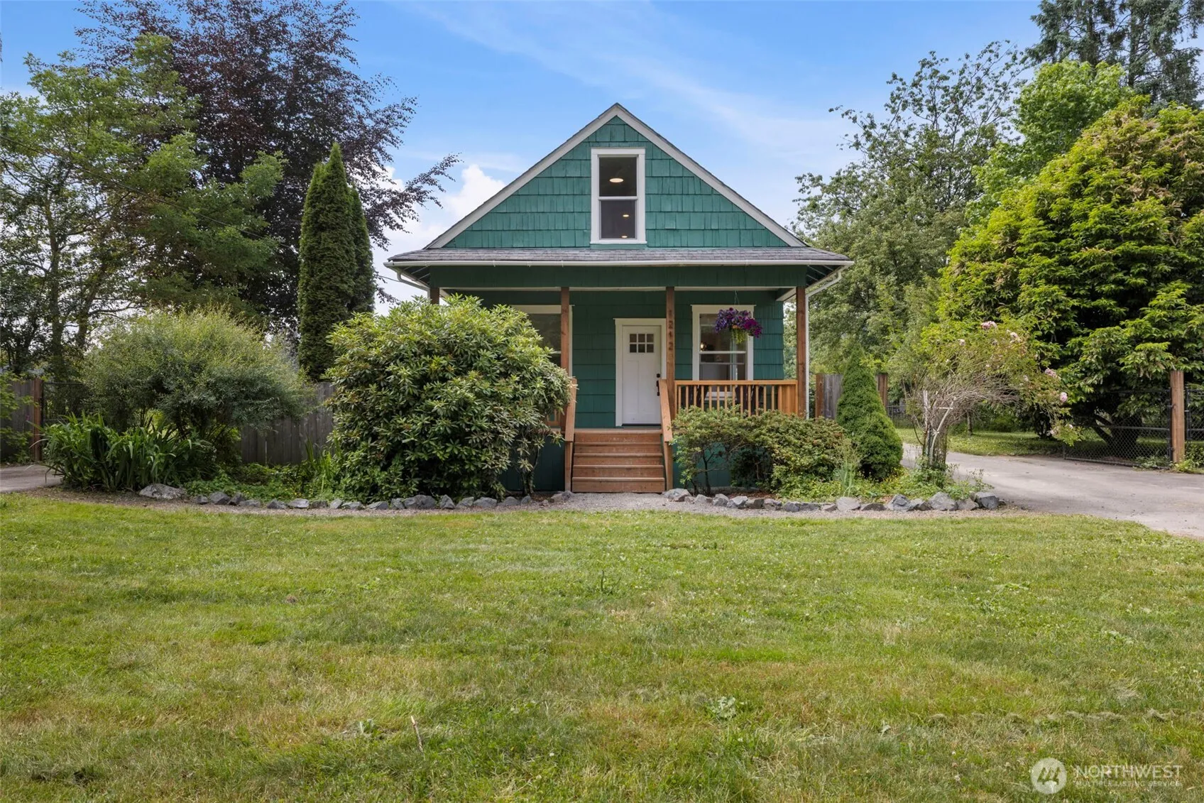 1212 S Machias Road, Snohomish