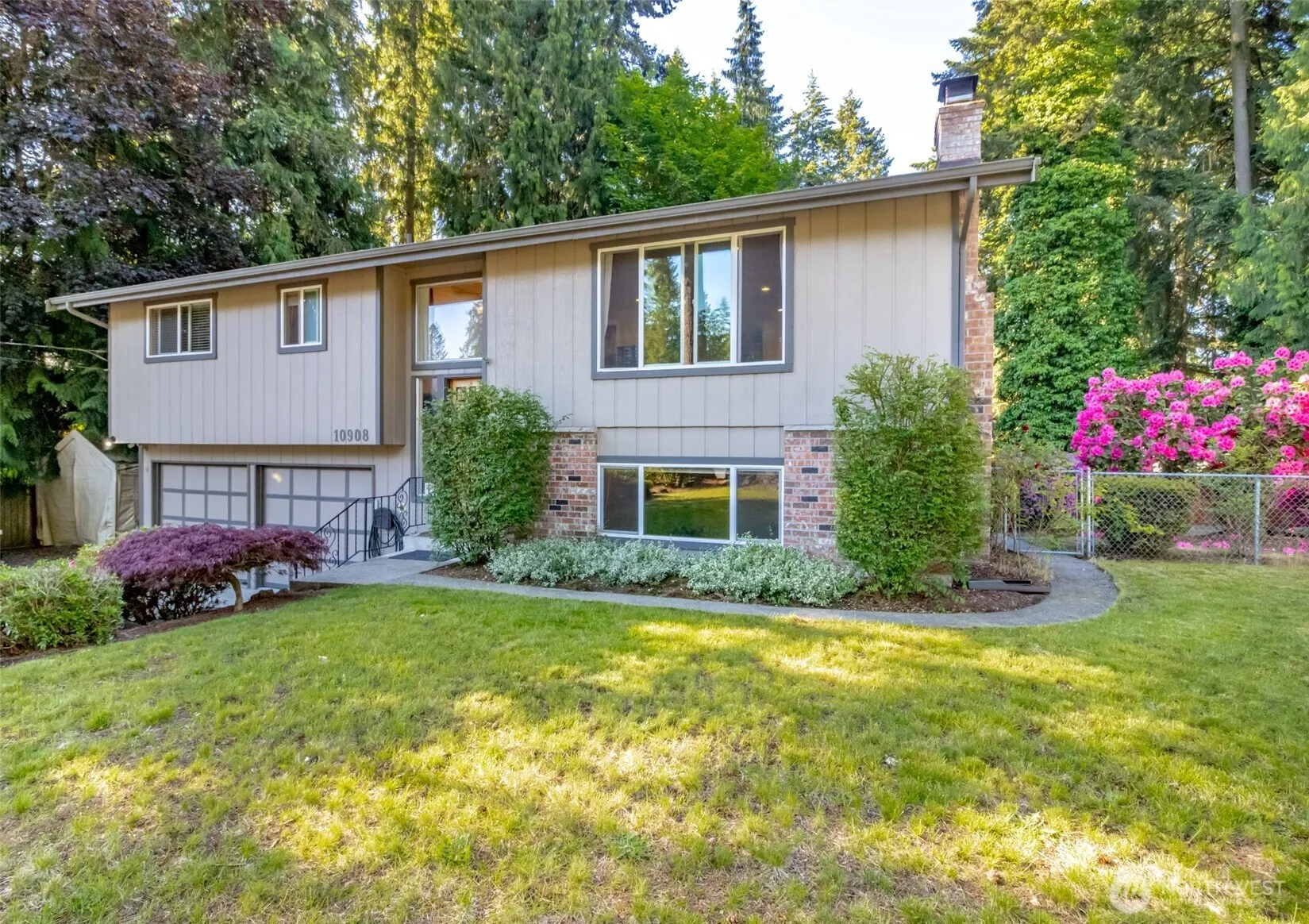 Property photo for 10908 151st Street E, Puyallup photo 3