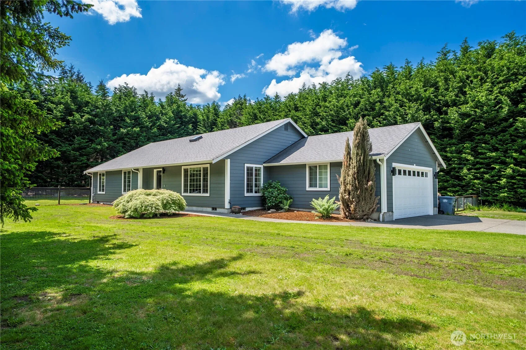 Property photo for 12820 50th Avenue E, Tacoma