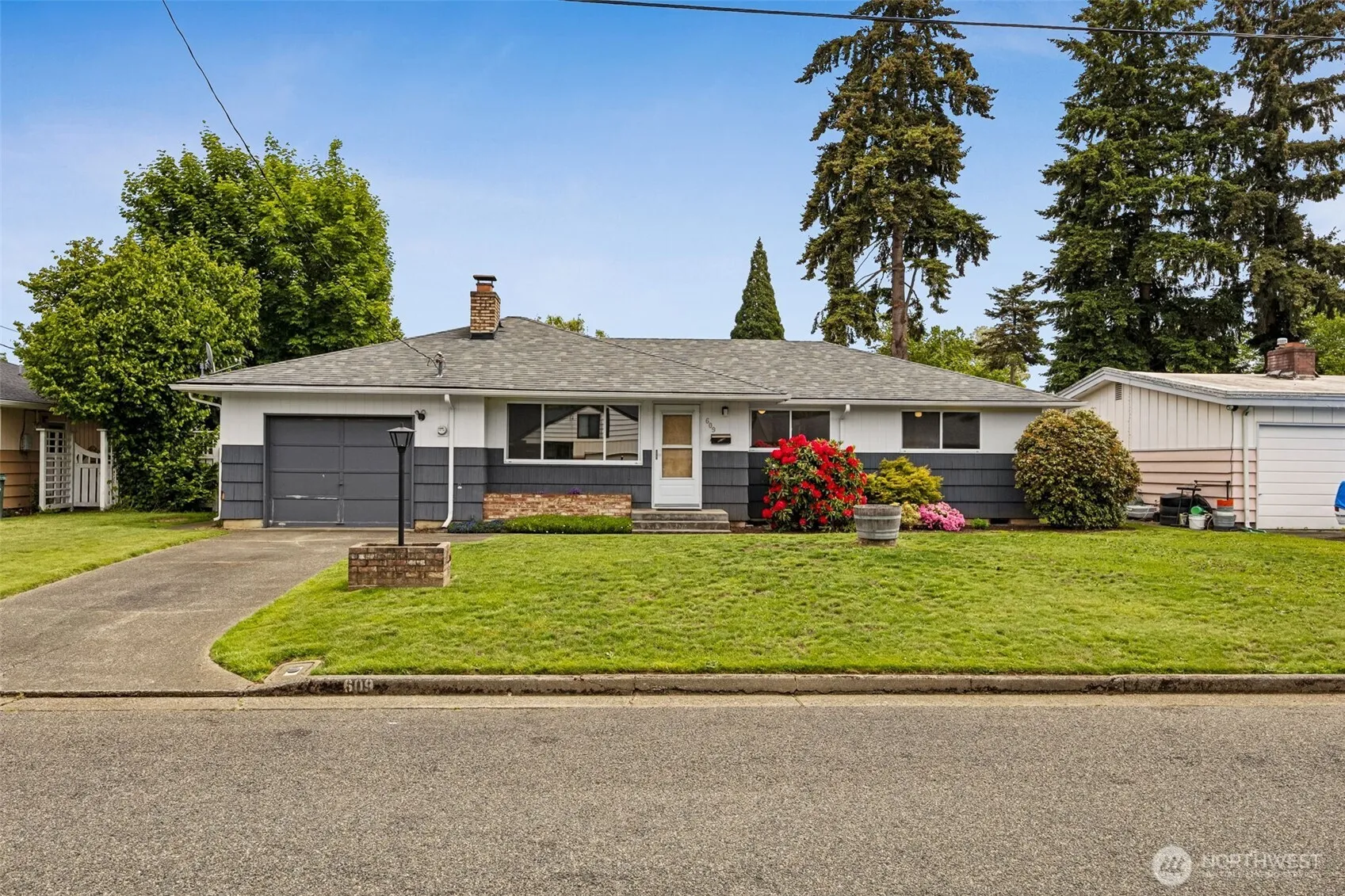 Property photo for 609 11th Street Se, Puyallup