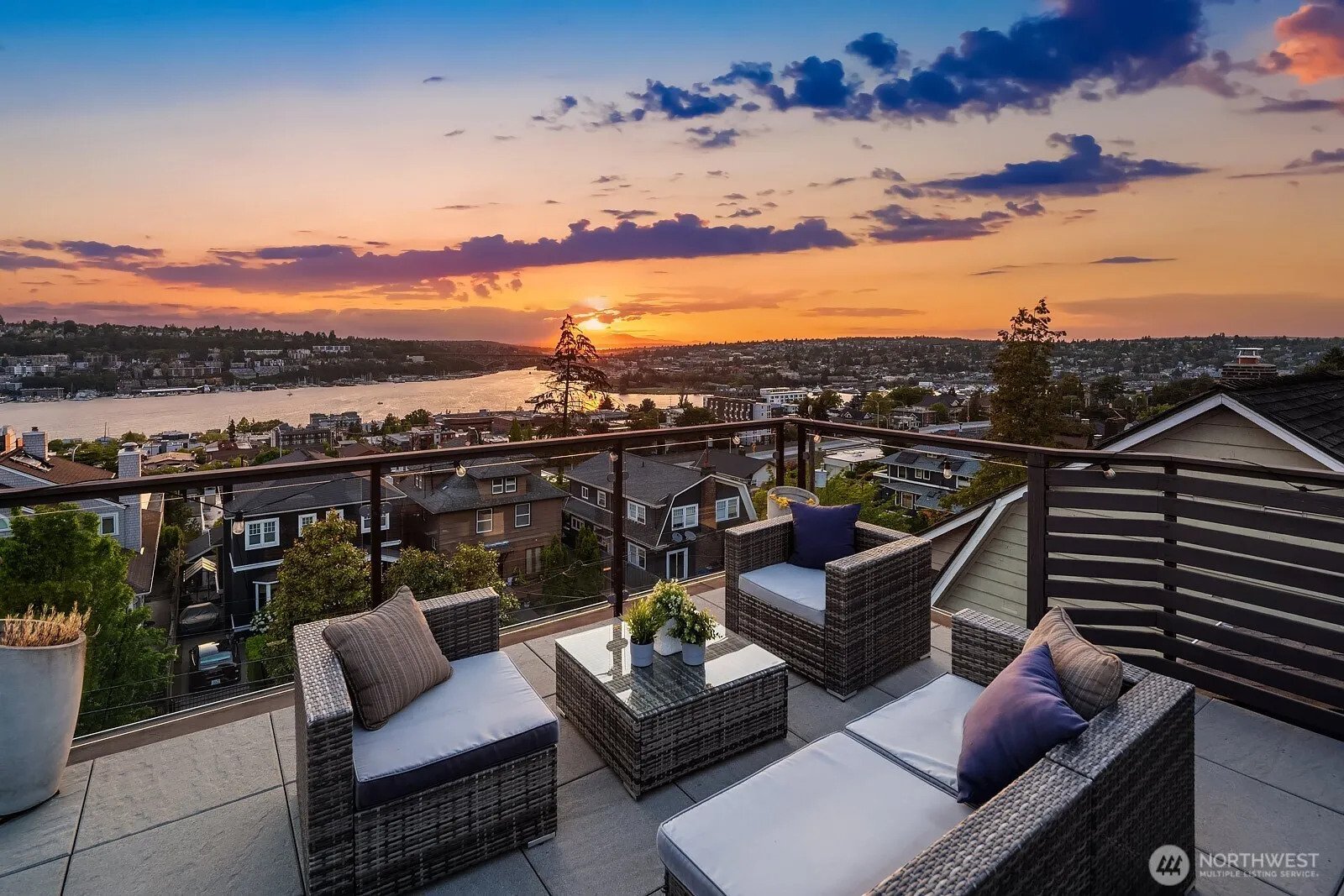Property photo for 2222 Broadway E, Seattle