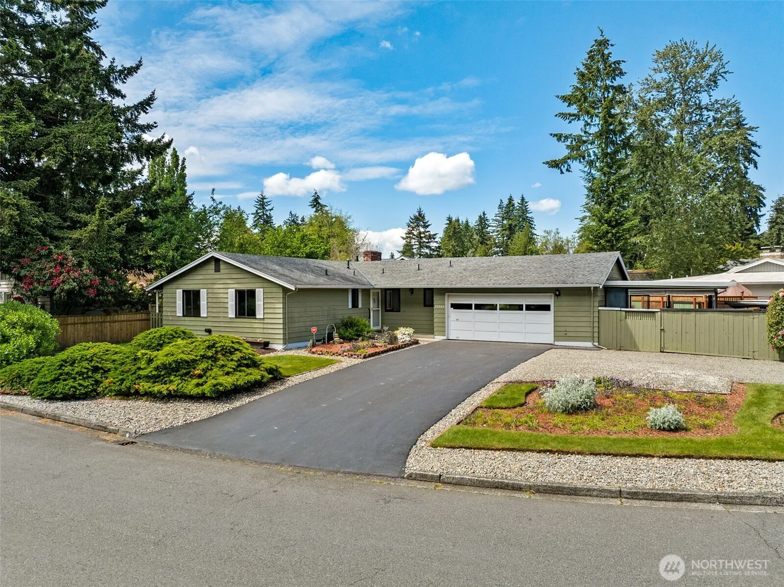 32305 10th Place S, Federal Way
