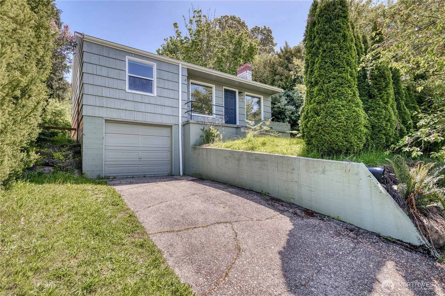 Property photo for 5932 37th Avenue Sw, Seattle