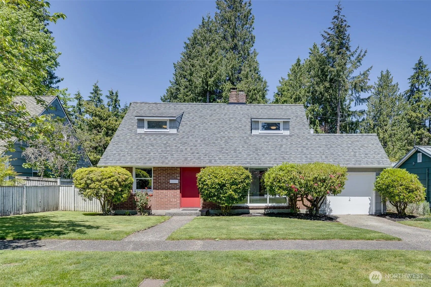 Property photo for 4026 Ne 87th Street, Seattle