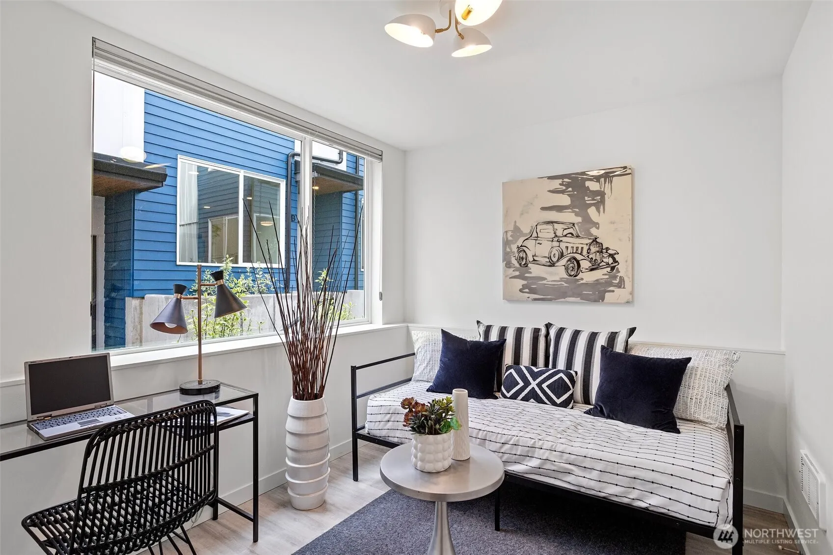 Property photo for 2523 29th Avenue S #a, Seattle photo 4