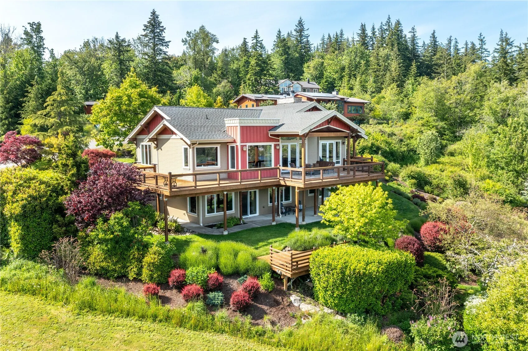 Property photo for 3178 Edgewood Lane, Bellingham photo 2